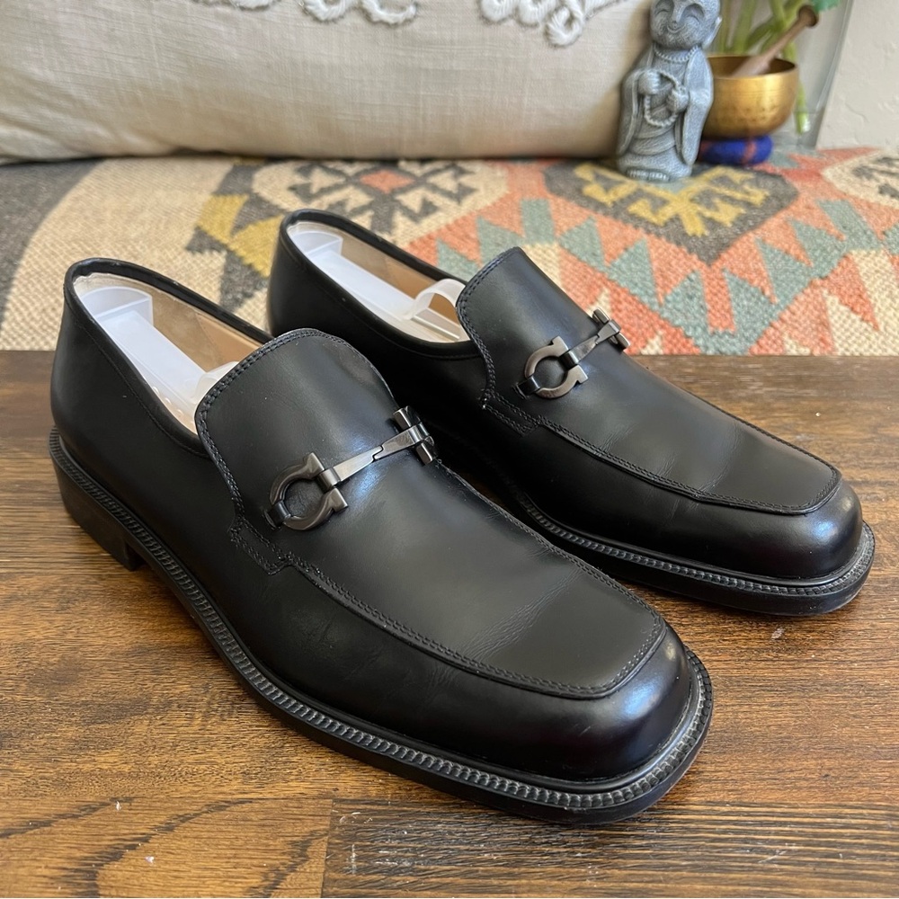 Salvatore Ferragamo Gancini Bit Black Polished Leather Loafers 7 D